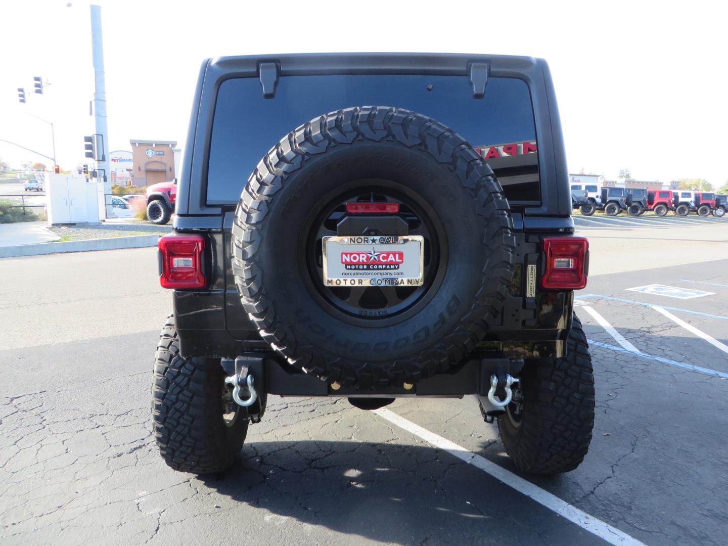 2018 BLACK /BLACK Jeep Wrangler JL Unlimited Rubicon (1C4HJXFG0JW) with an 3.6L V6 DOHC 24V engine, automatic transmission, located at 2630 Grass Valley Highway, Auburn, CA, 95603, (530) 508-5100, 38.937893, -121.095482 - JL Rubicon sitting on Teralfex suspension, Falken fast adjust shocks, Method wheels, BFG KM3 tires, Smittybilt winch, Rigid Leds, window tint, RC Fender eliminators, DV8 rear bumper, Smittybilt HD hinge kit, and a terflex spare tire relocation. - Photo#5